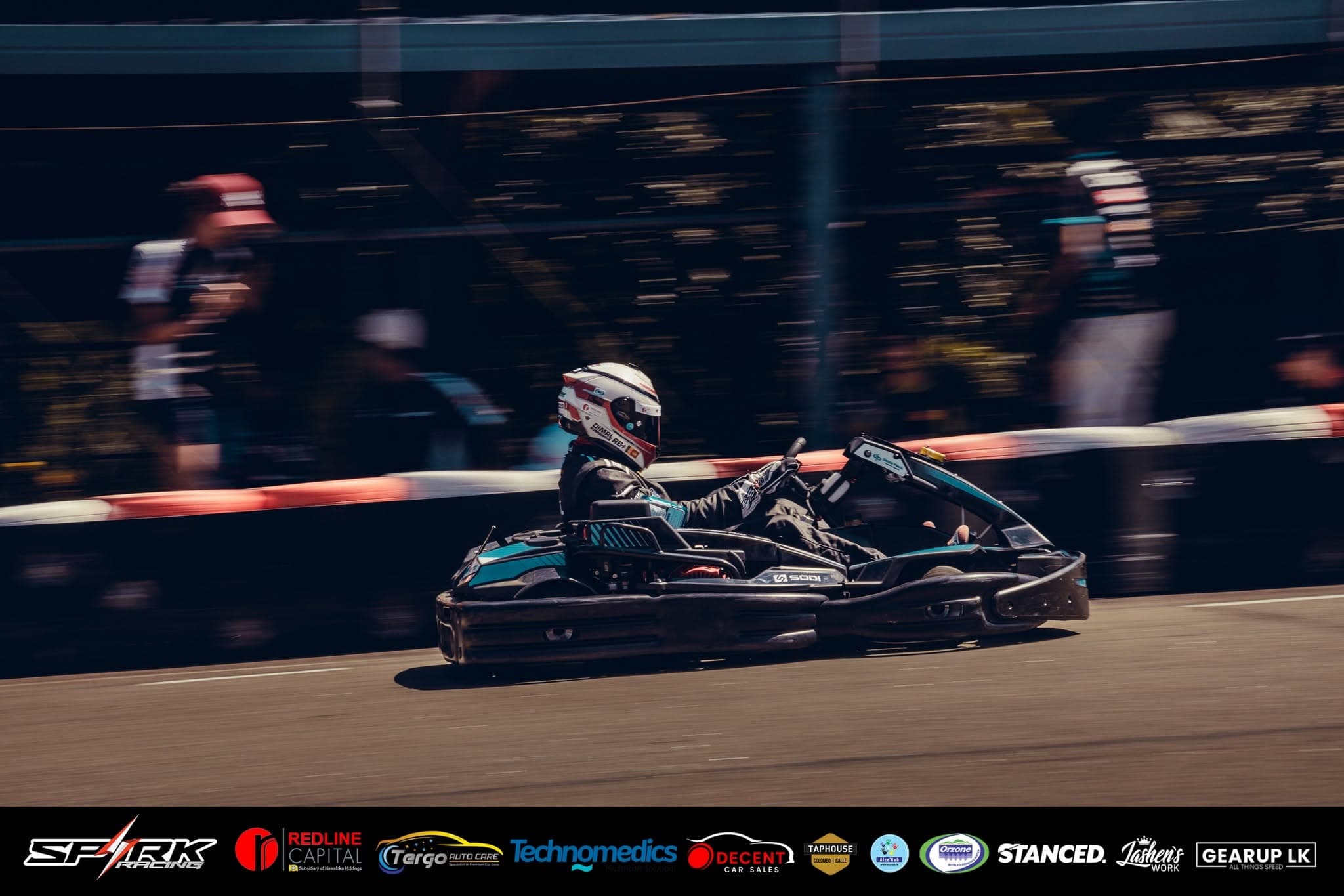 Dimal at full speed during an endurance stint